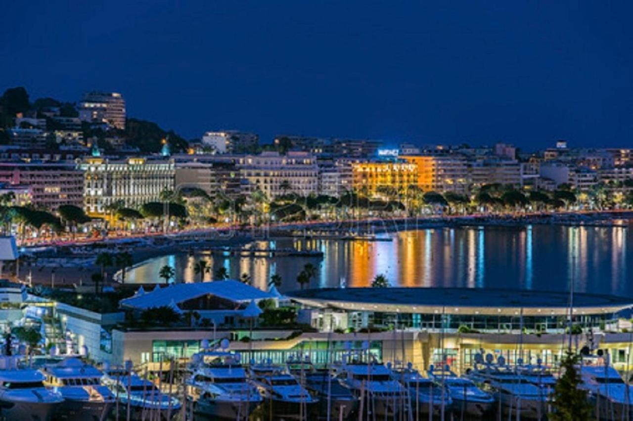 شقة Sleep In Cannes Between Sea And Mountains المظهر الخارجي الصورة